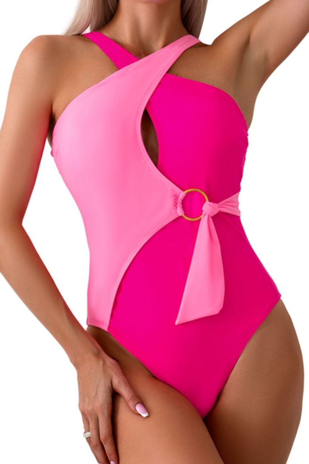 Plus SizeSleeveless Cutout Contrast One-Piece Swimsuit_4