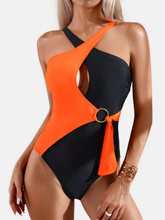 Plus SizeSleeveless Cutout Contrast One-Piece Swimsuit_6