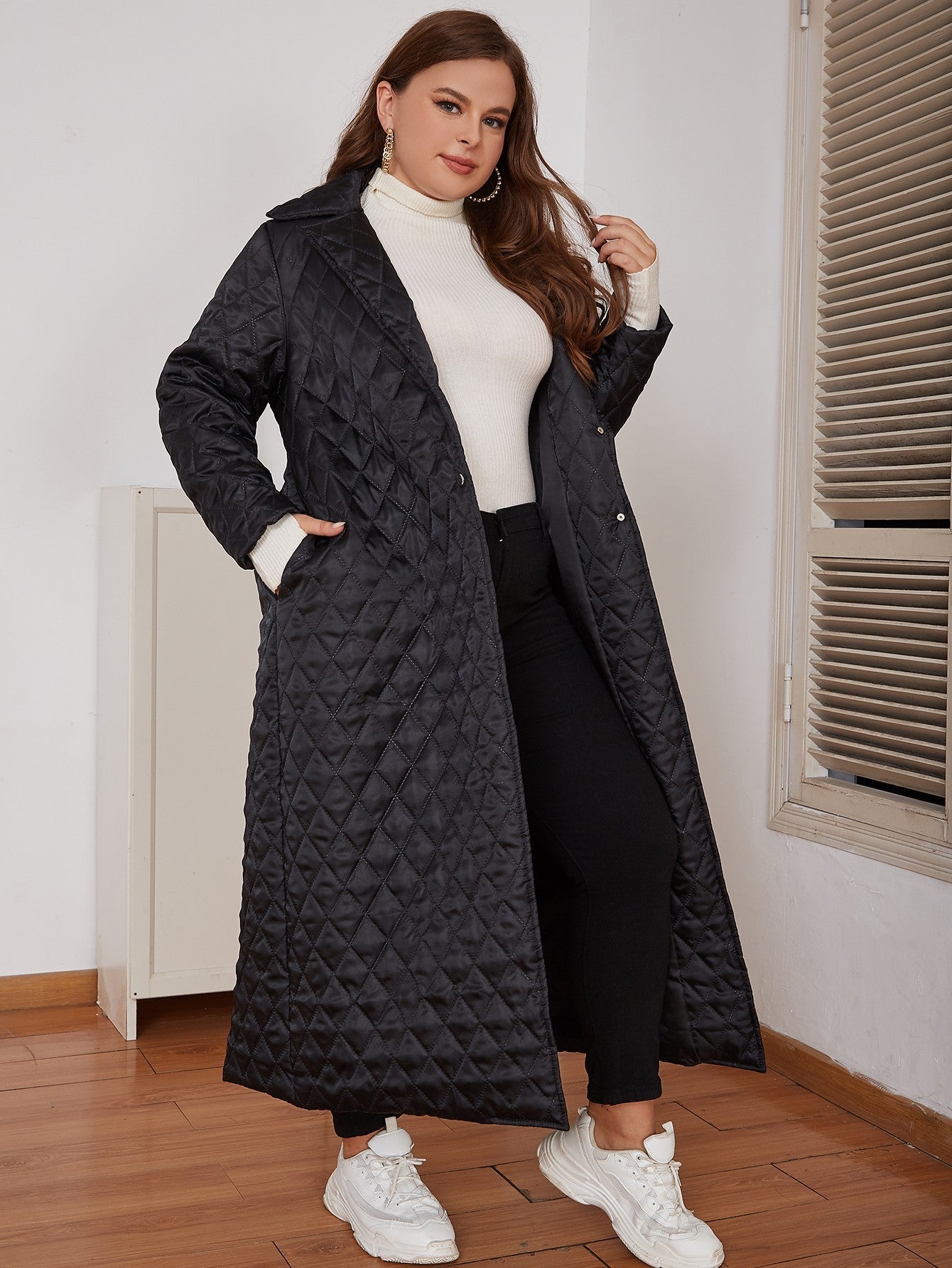Women's Black Plus Size Winter Jacket Snap Front Lapel Collar Quilted Duster Coat_3