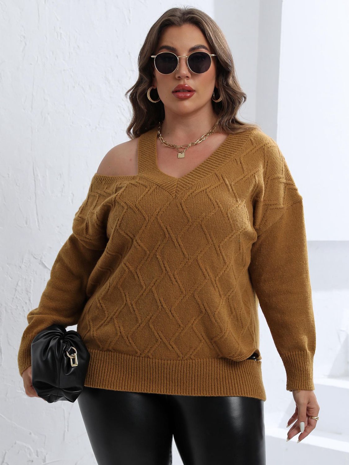 Womens Cutout V-Neck Plus Size Pullover Sweater_4