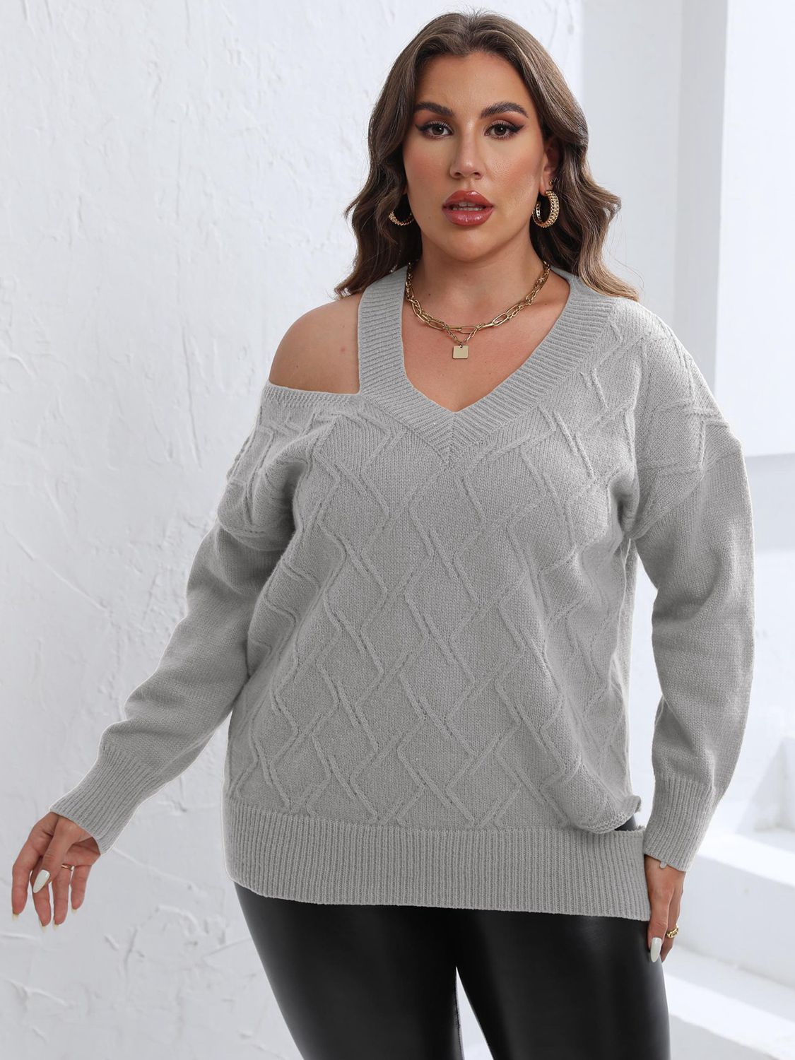 Womens Cutout V-Neck Plus Size Pullover Sweater_1