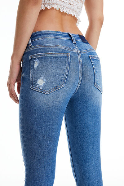 Plus Size Mid-Rise Distressed Ripped Straight Jeans_1