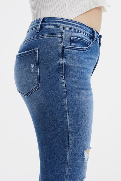 Chic Plus Size High Waist Distressed Straight Jeans_5