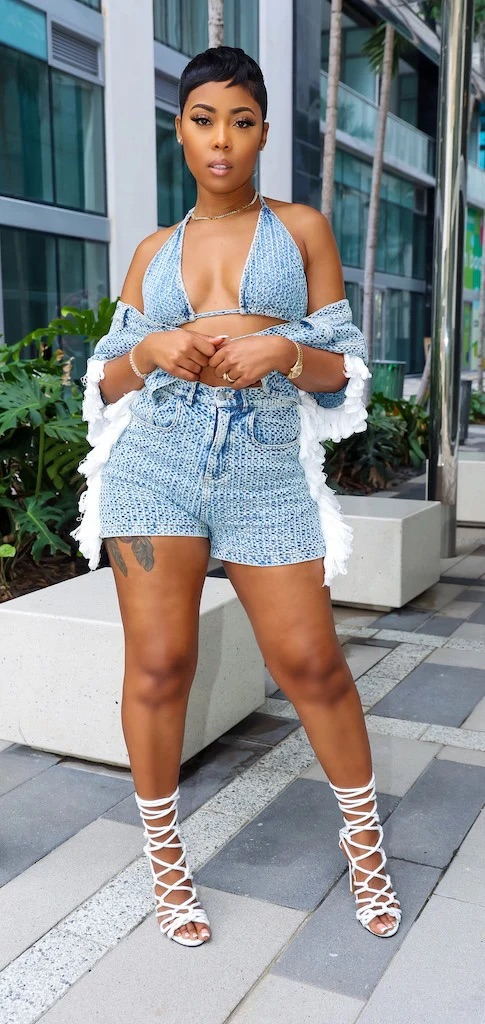 Plus Size Fringe Cut Denim Outer With String Inner Brassier And Shorts 3Pcs Set_12